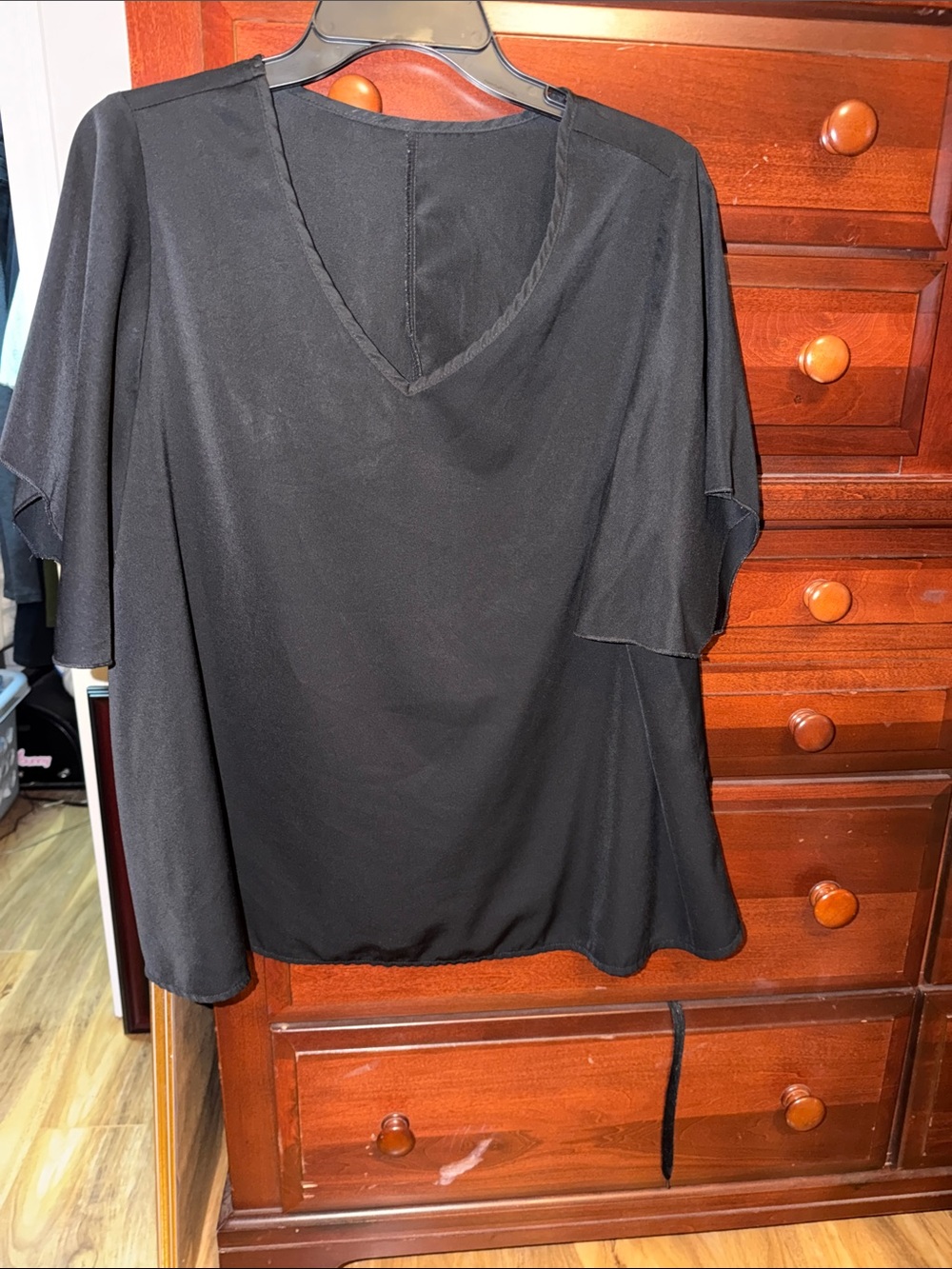 SHEIN Black V-Neck Flutter Sleeve Top